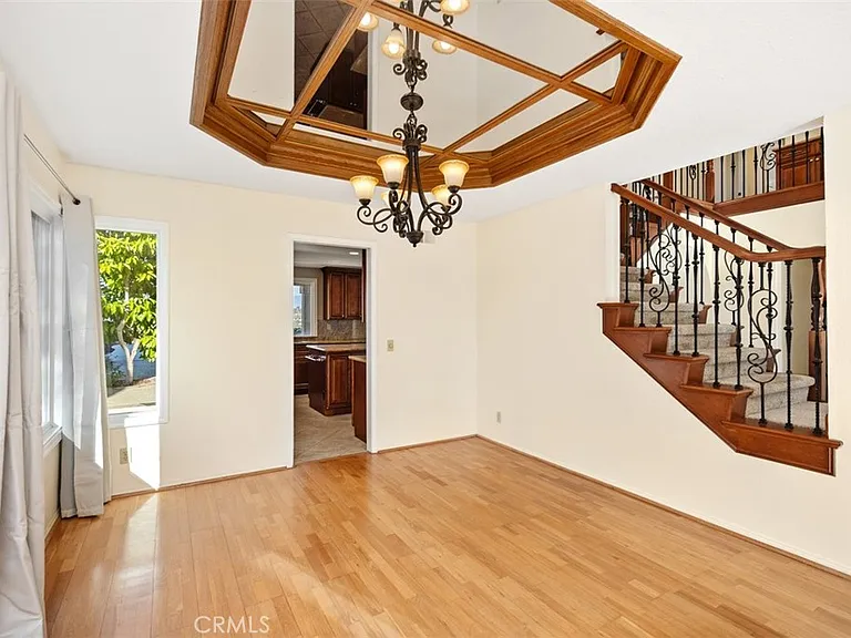 24001 Swallowtail Dr — Photo 6