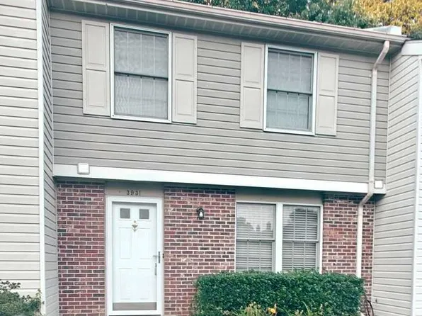 3931 Sunny Brook Ct, Woodbridge, VA 22192