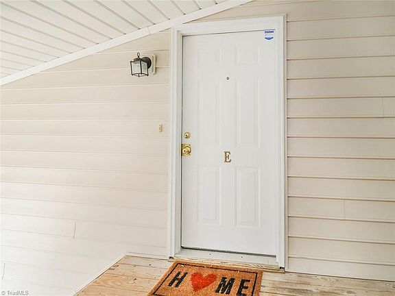 5th image of 7141 E West Friendly Ave