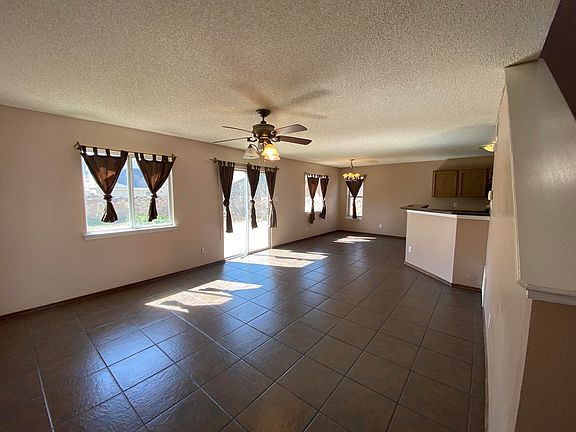 3rd image of 12352 Tierra Cadena Dr