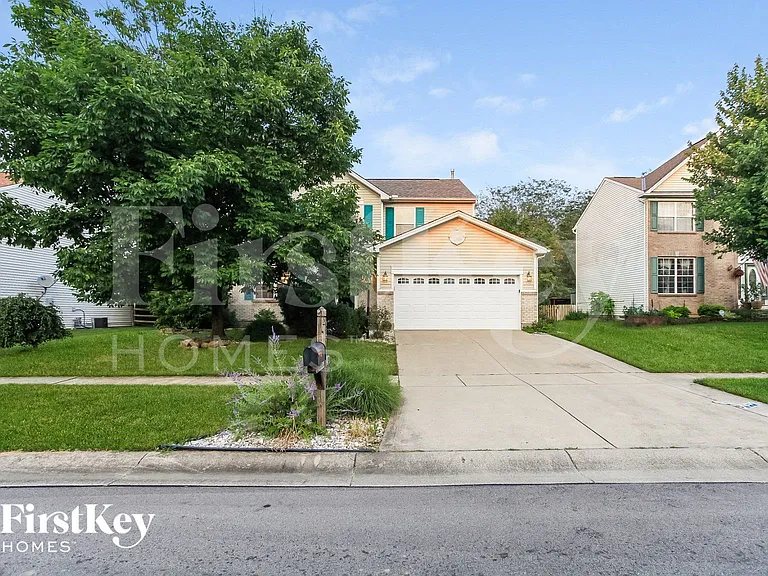 6278 Maple Grv — Photo 1