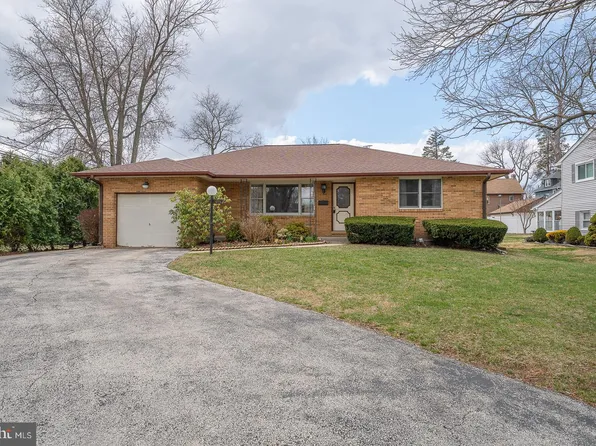 819 Rose Ave, Morton, PA 19070