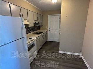 4959 Fieldcrest Dr #H, Fayetteville, NC 28303
