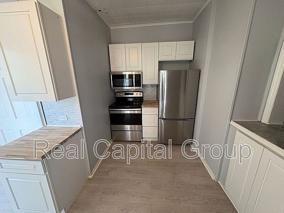 5th image of 1213 Jacob St APT 1