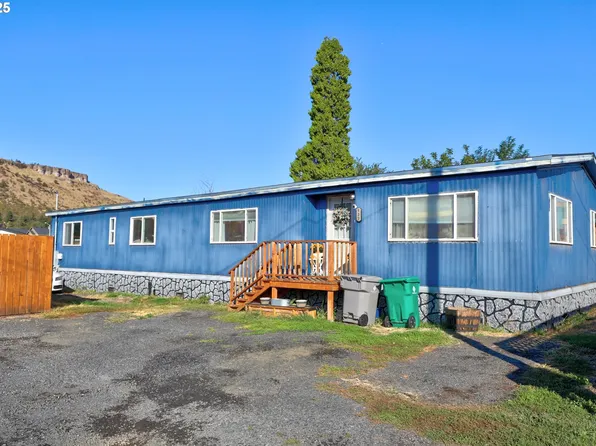 837 Floral Ct, The Dalles, OR 97058