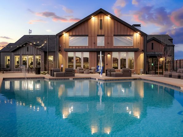 8749 Waterton Rd #8-204