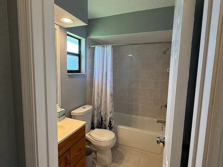 1223 Guild St — Photo 6