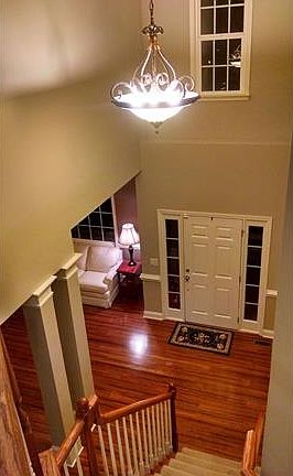 4th image of 909 Pinkney Pl