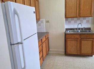 8156 S Wood St, Chicago, IL 60620