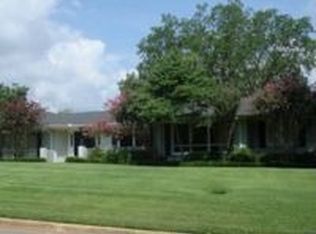 179 Azalea Dr, Gadsden, AL 35901