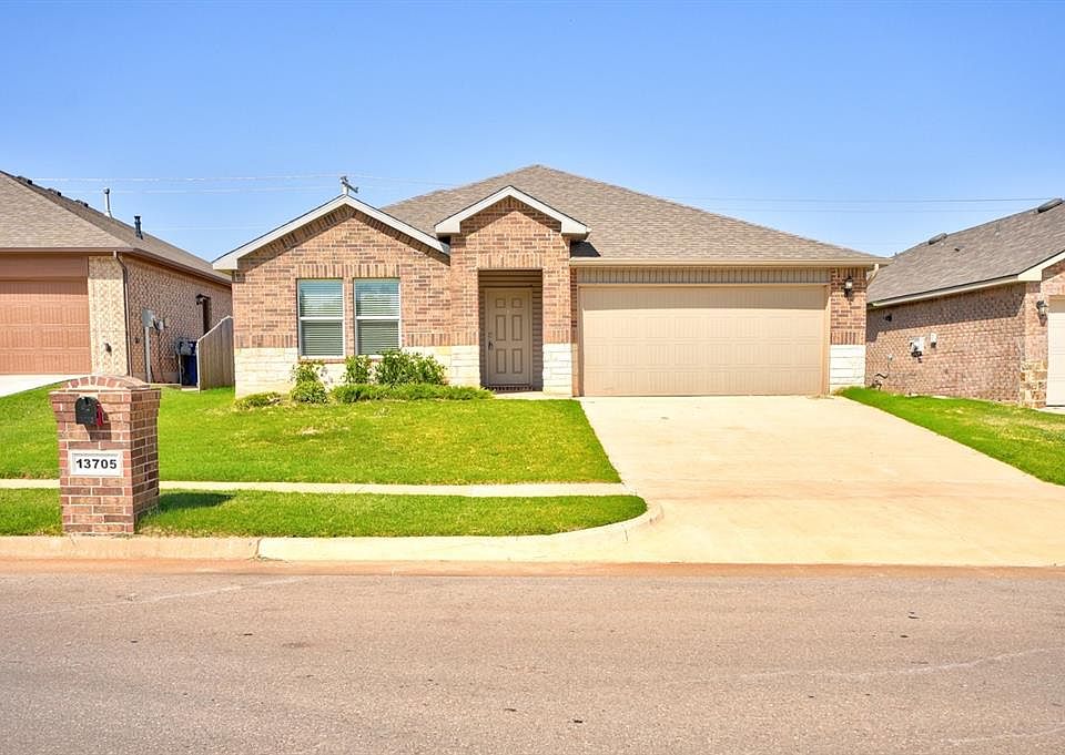 1st image of 13705 The Brook Blvd