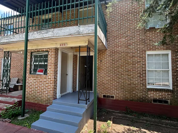 650 W Neely St, Dallas, TX 75208