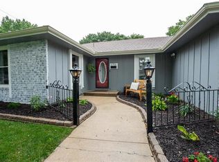 6706 E 127th Ter, Grandview, MO 64030