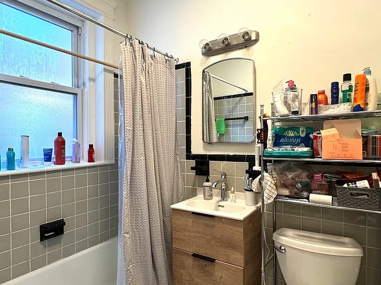 235 Harvard Ave #6 — Photo 12