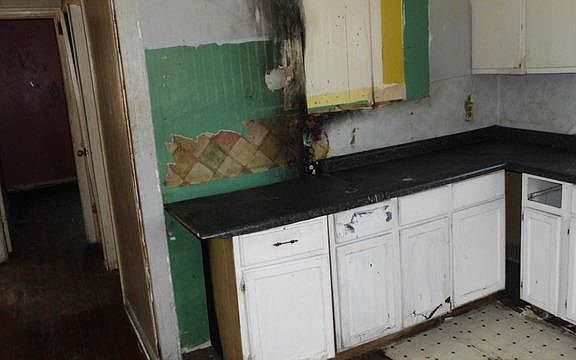 5th image of 6630 171st St