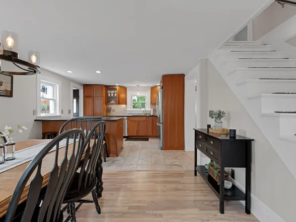 173 Western Avenue, Hampden, ME 04444