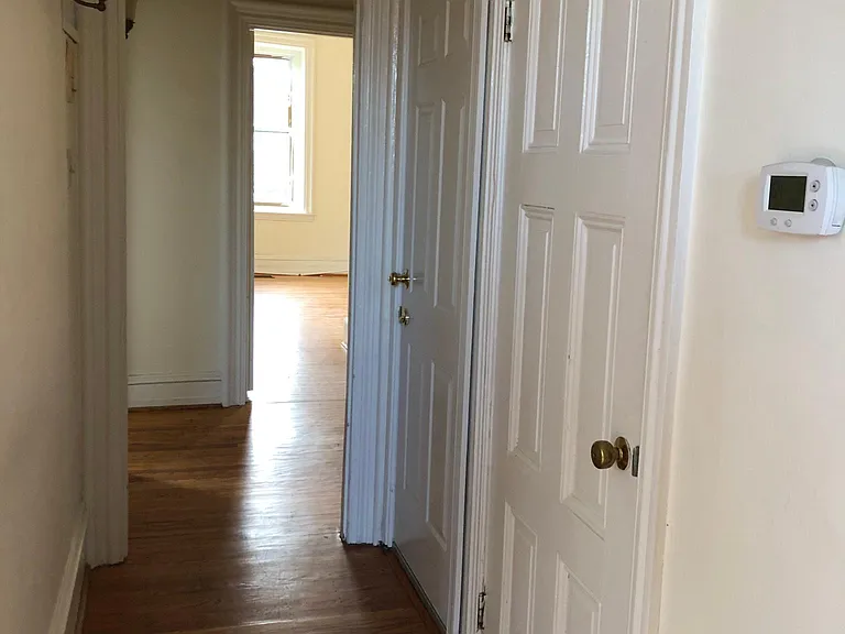 426 W Chelten Ave #2F — Photo 18