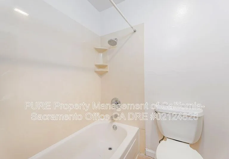 2229 Woodside Ln #4 — Photo 21