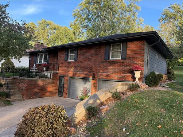 3401 N 36th Ter, Saint Joseph, MO 64506