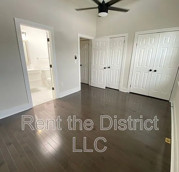 1515 Neal St NE — Photo 12
