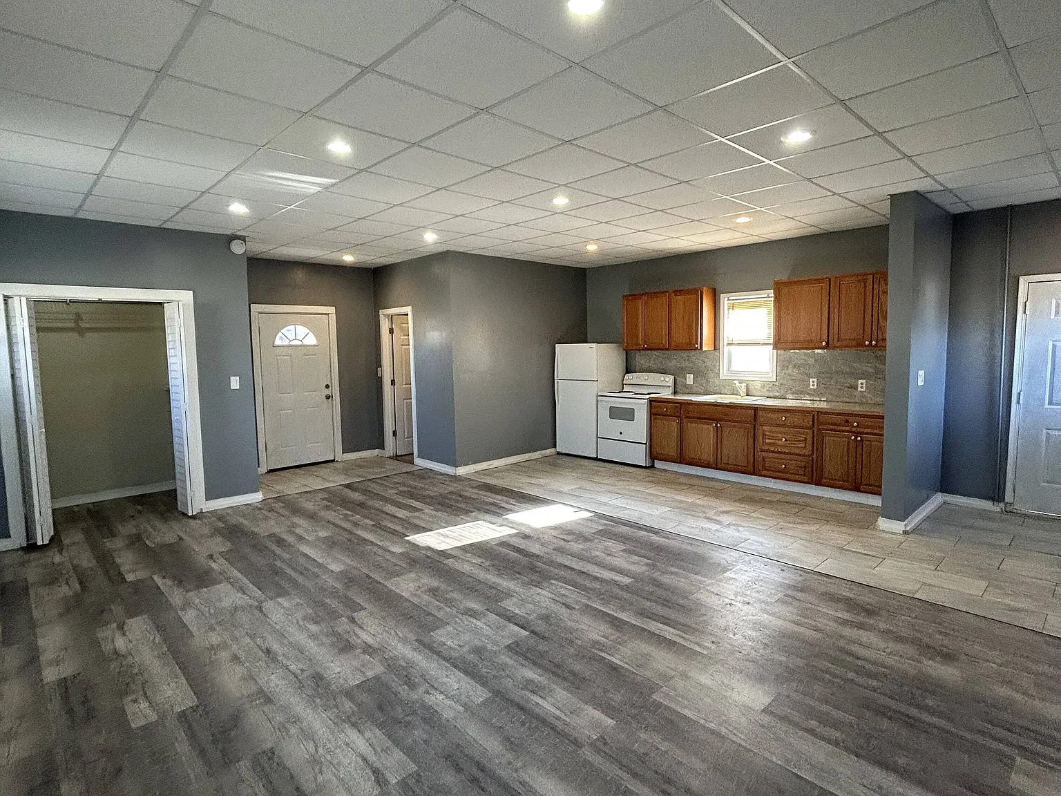 174 Euclid Ave — Photo 3