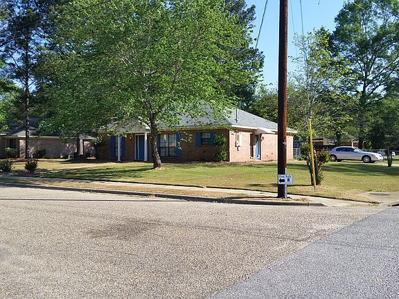 3rd image of 6500 W Cypress Ct