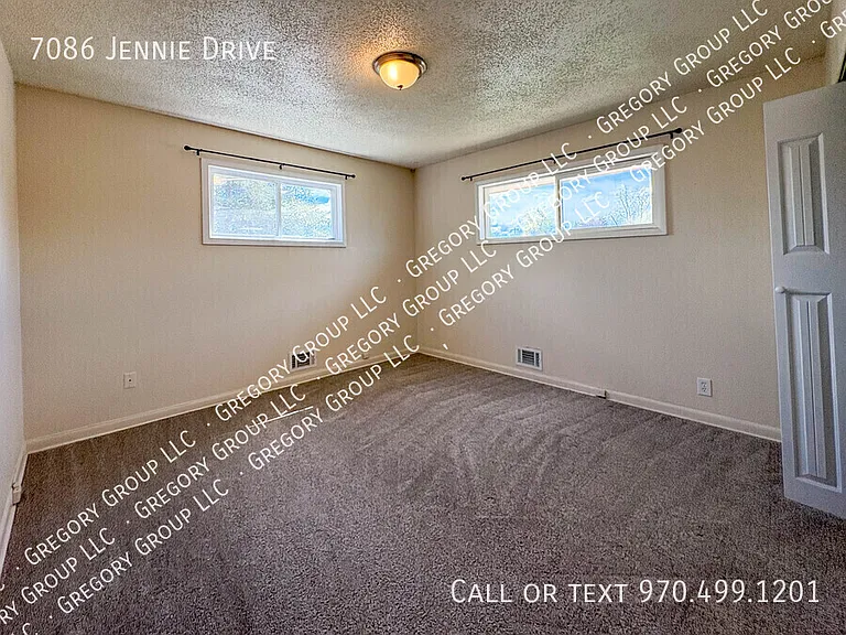 7086 Jennie Dr — Photo 7