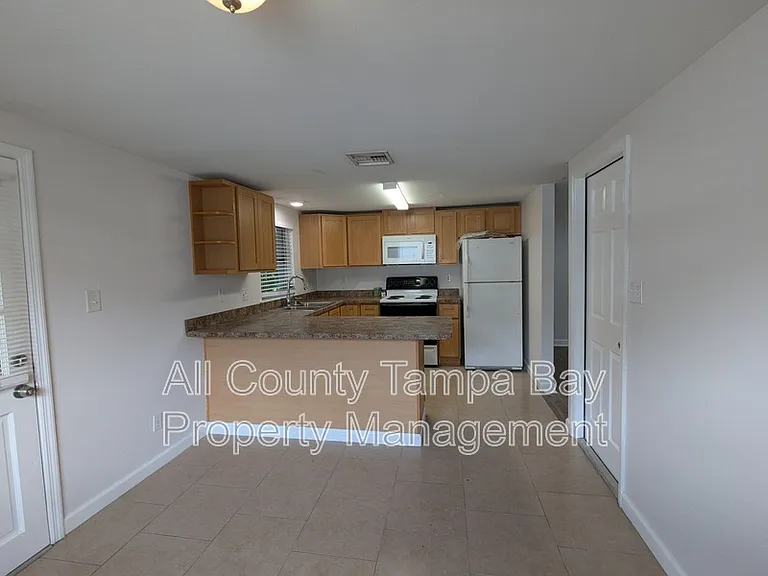 3146 Downing St #B — Photo 6