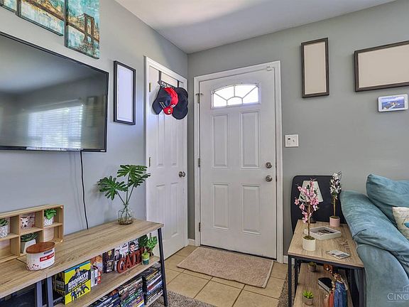 3rd image of 9704 Northfield Ln