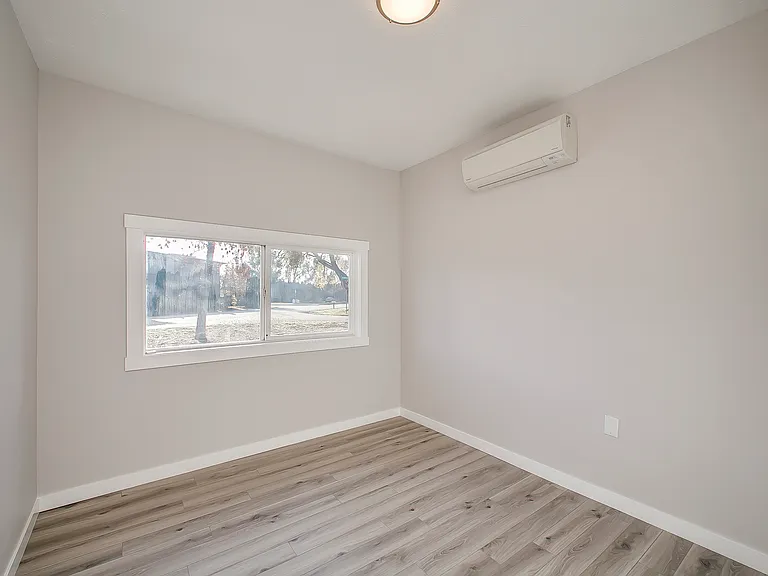 8000 W Dorian St — Photo 25