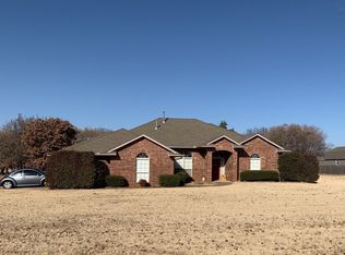 1309 Chipper Ln, Edmond, OK 73025