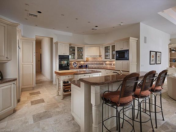 5th image of 27271 Ibis Cove Ct