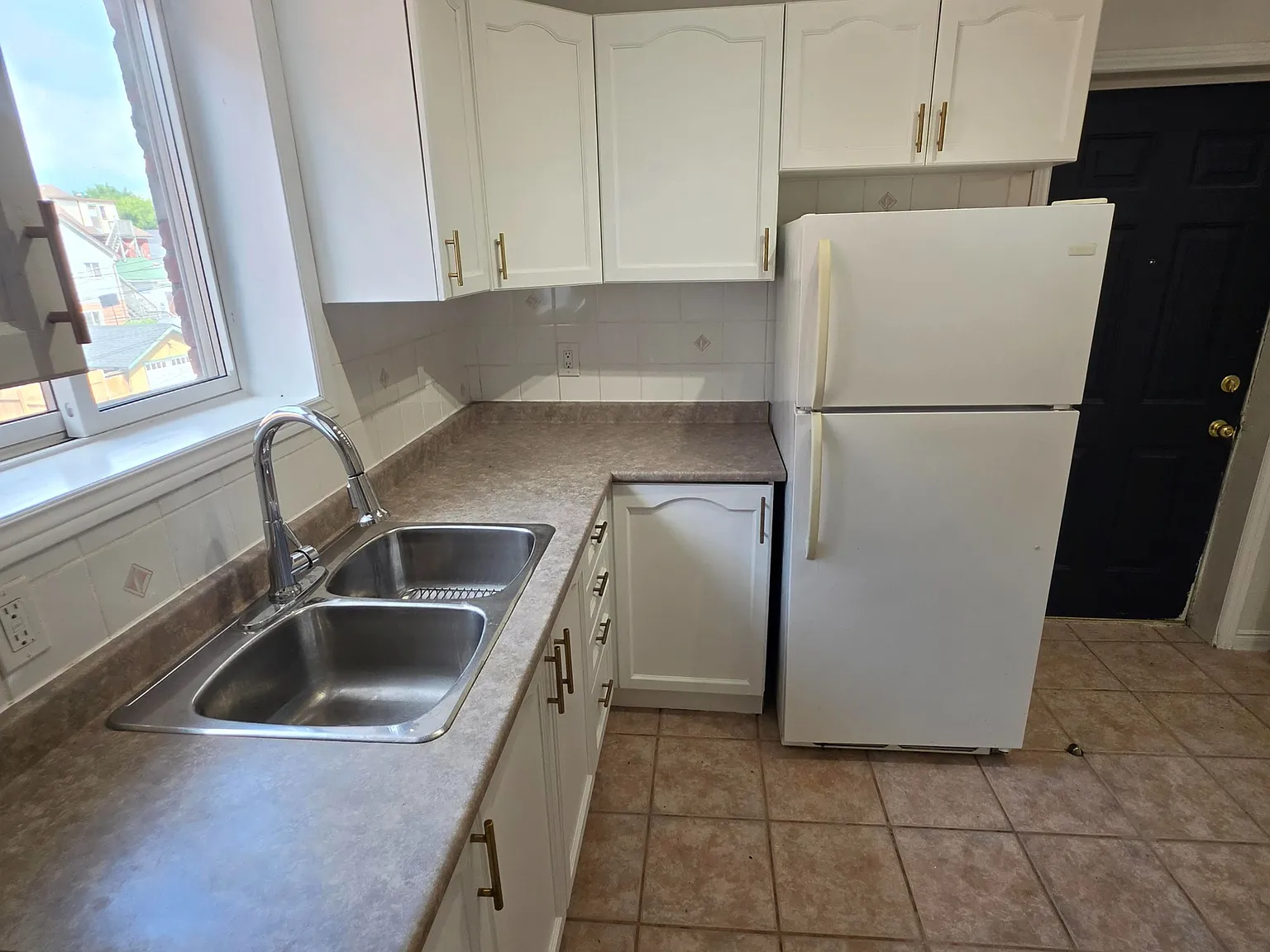 1 bed, $1,599 — Photo 3