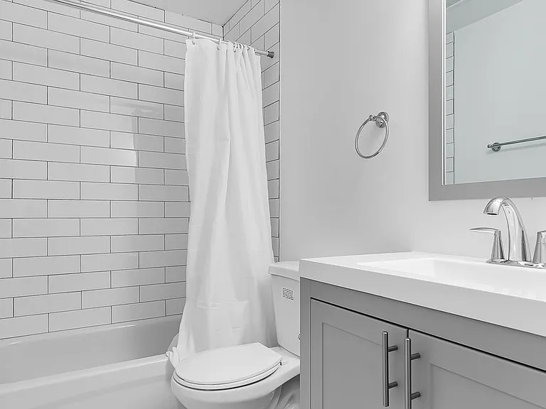 1712 3rd St NW #1 — Photo 7