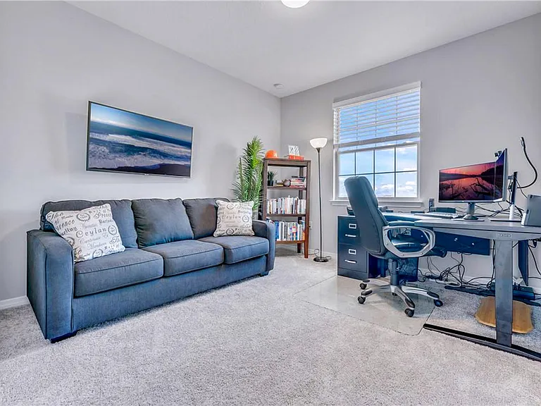 10479 Siddington Dr — Photo 14