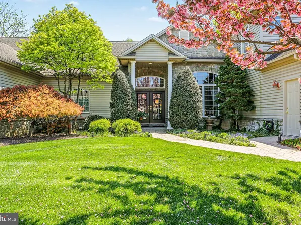 844 Victoria Ln, Palmyra, PA 17078