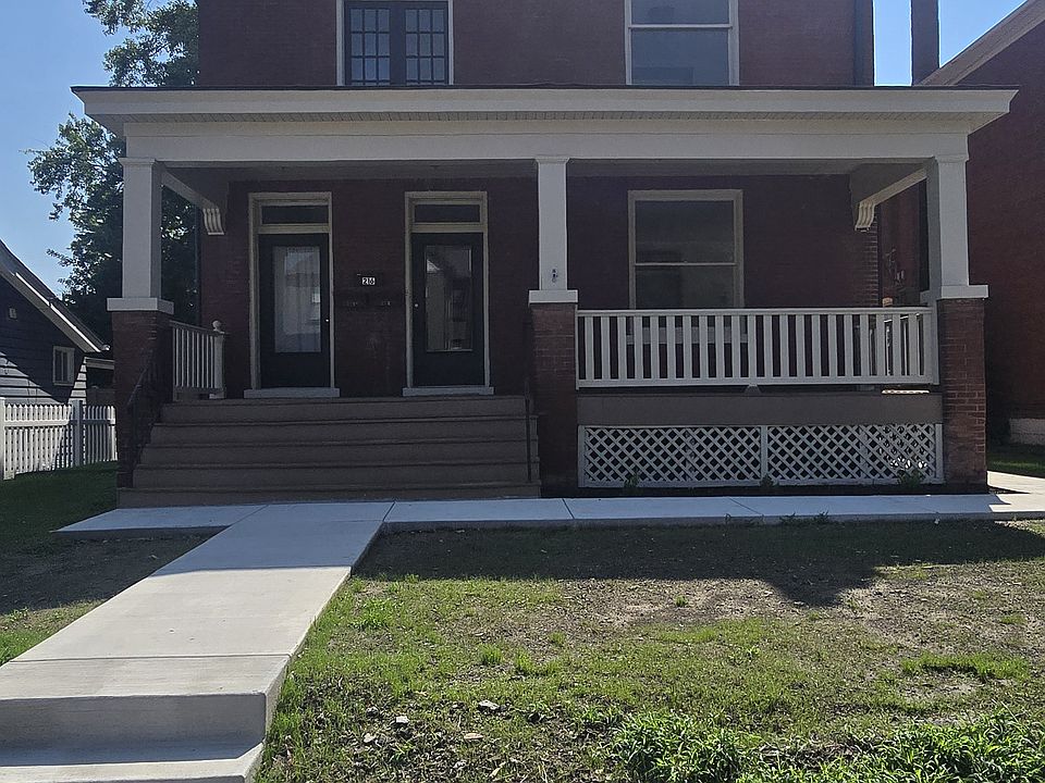 1st image of 218B N Jackson St #B