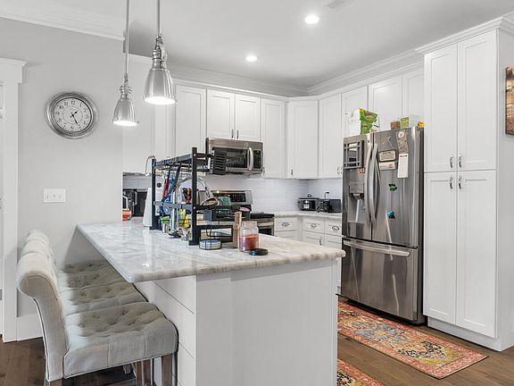 2nd image of 273 Moon Bay Dr #7