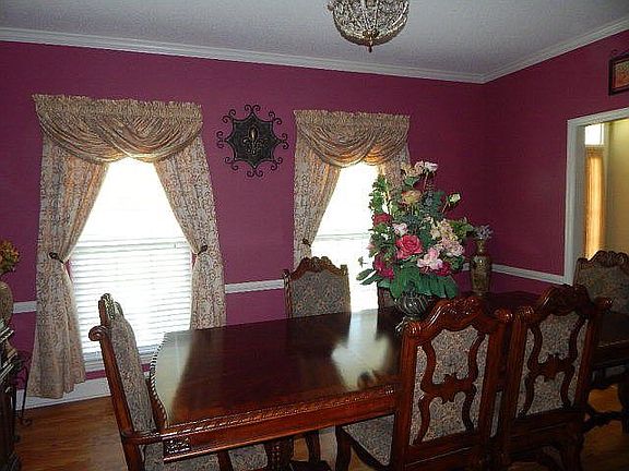 DINNING ROOM