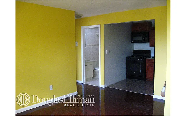 Rented by Douglas Elliman | media 4