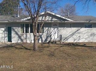 1006 Janson St, Albert Lea, MN 56007