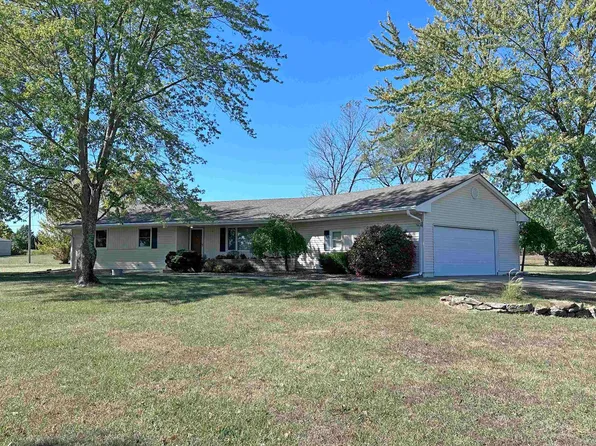 4147 NW Button Rd, Topeka, KS 66618