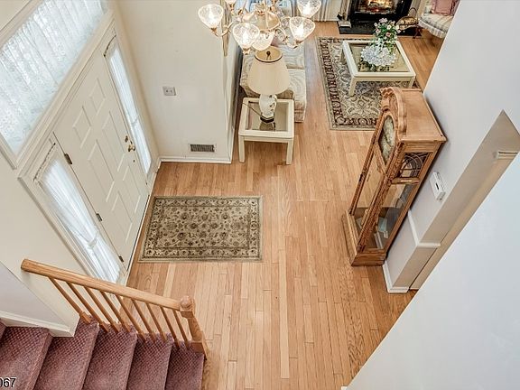 5th image of 13 Little Doe Run