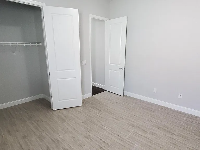 3173 Montilla Dr — Photo 13