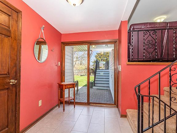 4th image of 500 E Franciscan Dr