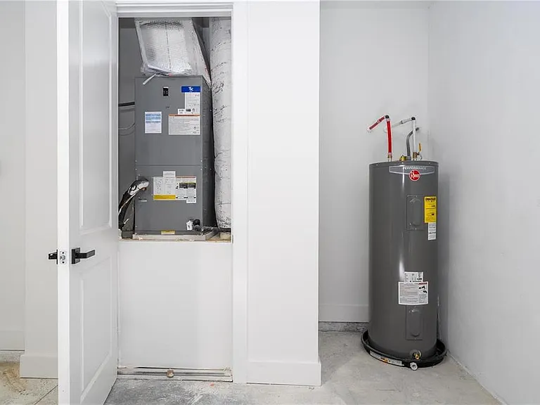 15 Ramblewood St — Photo 35