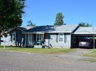 1205 N 4th St, Alpine, TX 79830