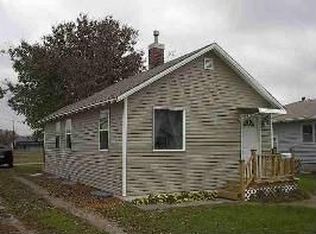 805 S 1st St, Norfolk, NE 68701
