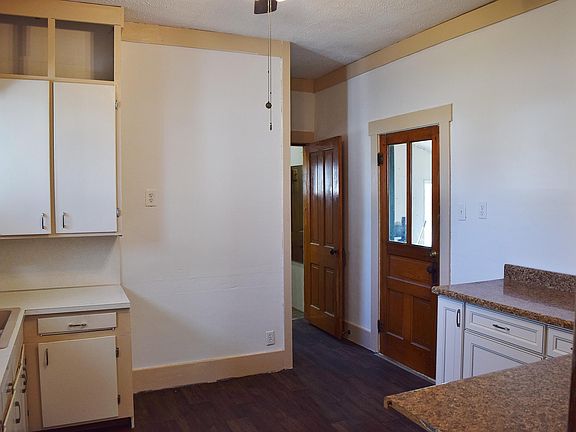 5th image of 275 E Main St