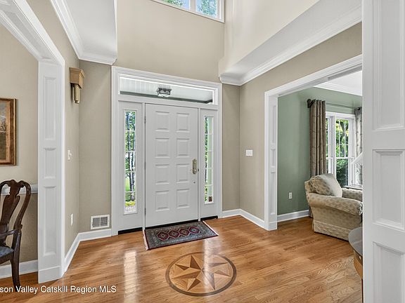 4th image of 2757 Doelner Circle
